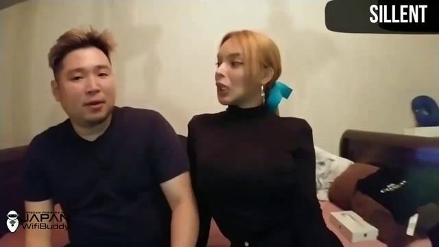 Топовые моменты с Twitch. Братишкин спалил закладки... смотреть онлайн