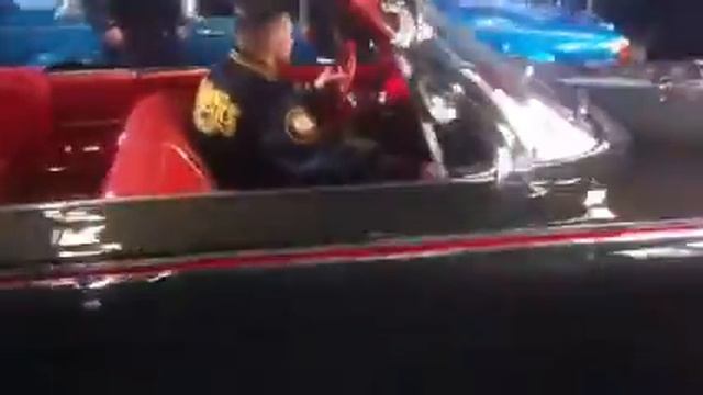 Low Chevrolet Impala 1962 au Fun Car Show Illzach 2013 смотреть онлайн