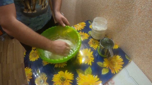 Получились воздушные пирожки со сладкой начинкой !!!