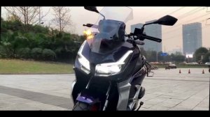 Еще одна реплика скутера Хонда ADV.