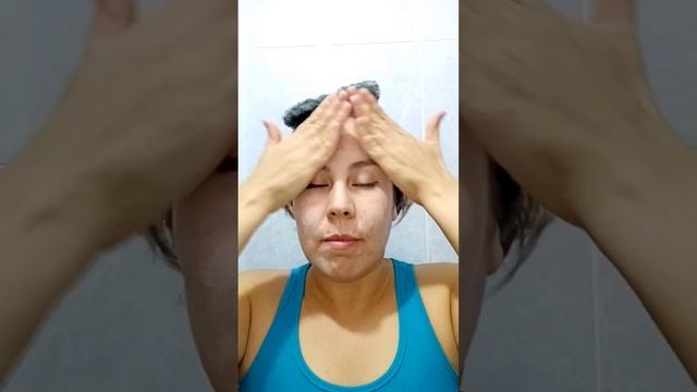 Гидрофильное масло, которое меняет правила https://clck.ru/35bopc #масло #уход #лицо смотреть онлайн