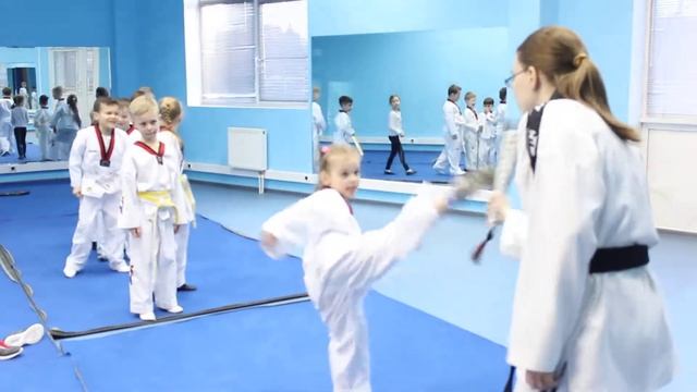 Тхэквондо - боевое искусство, для всех желающих! смотреть онлайн