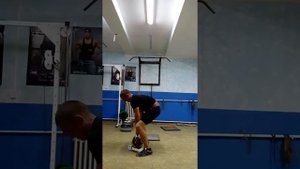 "ГАК" ПРИСЕДАНИЕ" С ГИРЕЙ 80кг. НА ПЯТЬ ПОВТОРЕНИЙ .
