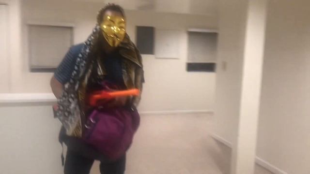 Nerf war - GameMaster home invasion : Game master stealing toys смотреть онлайн