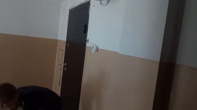 Взорвал пистон в подъезде!