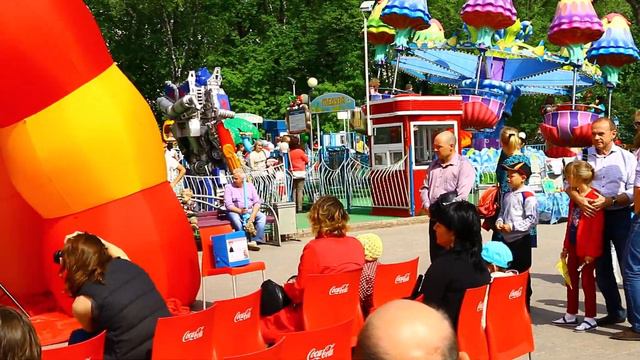 На Тюменском Арбате - Никто не узнает, где я... смотреть онлайн