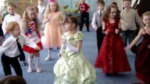 "Никому про наш секрет не говори"