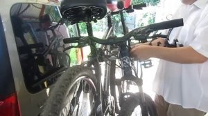 Установка 4х велосипедов на велокрепление THULE HANGON 9708