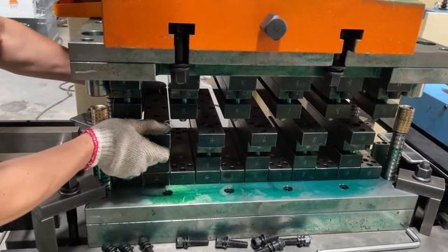 Пресс-Форма Грильято - KINGREAL MACHINERY смотреть онлайн