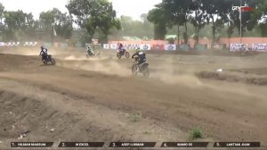 Kado Special! Aksi Excel 100 Buktikan Perjuangannya Di MX Open Motocross Jogja