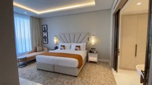 #Dubai The Palm Jumeirah | The St. Regis Dubai, The Palm | Metropolitan Suite | room tour.