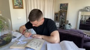 В Сталинке 30м2 установили зеркальную стену. Съемки РумТура Рады Русских. Бесполезный блог
