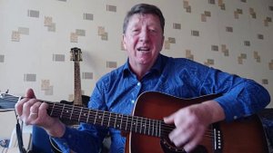 Я сошью себе рубаху из крапивного листа. (Песня из кинофильма Пацаны)