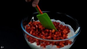Как приготовить Десерт из клубники без выпечки. Чудо десерт. Творог, клубника. Strawberry dessert 6