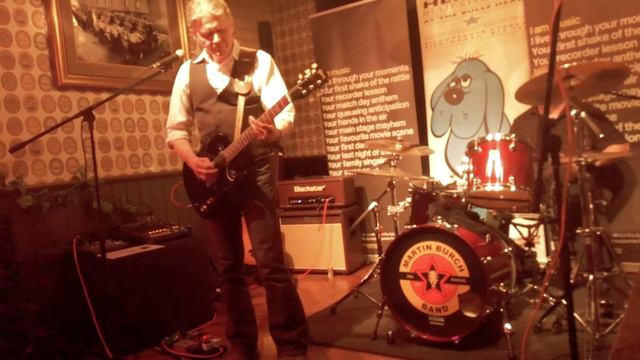 The Martin Burch Band "Motherless Children" playing Henry's Blueshouse, Birmingham смотреть онлайн