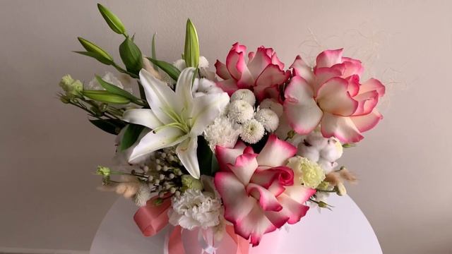 Цветы в шляпной коробке смотреть онлайн