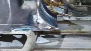 Замена порога поддомкратников на Mercedes w 210 из утиля часть 12
