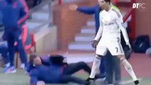 Когда Роналду празднует гол