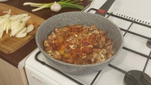 Как ПРОСТО и ВКУСНО пожарить мясо на сковороде!!!