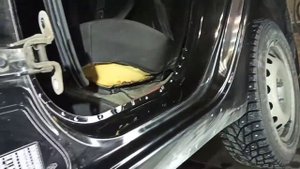 Как и чем удалить ржавчину с порогов в гаражных условиях. KIA RIO 2012