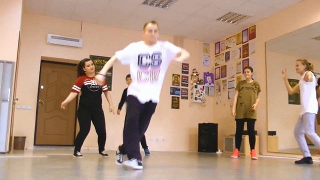 Hip Hop | Popping | Хип Хоп | Поппинг | Choreographer Denis Ilinbaev | Студия Танцев GRANDES смотреть онлайн
