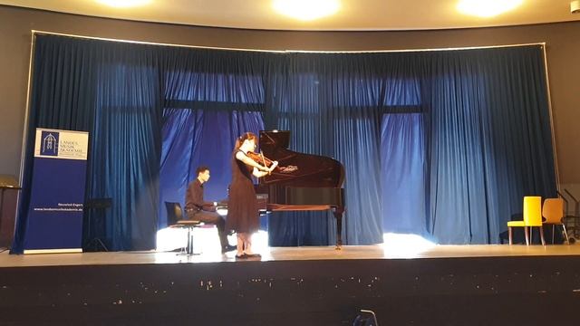 A. Piazzolla Libertango Violin &Piano : Jeonga Kim смотреть онлайн