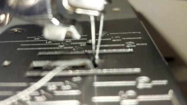 Как избавиться от пропусков на трикотаже без использования трикотажной иглы смотреть онлайн