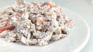 Этот салат с маком готовлю часто. Очень вкусный салат на скорую руку для вашего праздника.