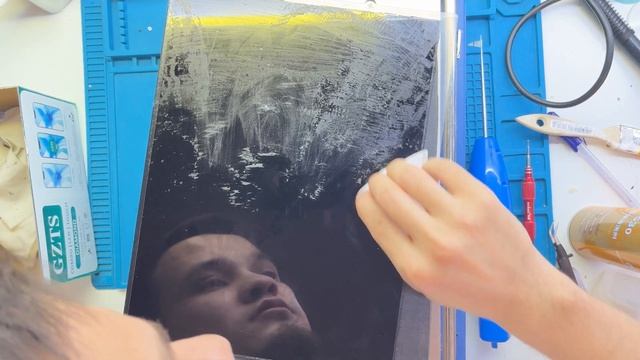 Замена стекла дисплея iPad A2229 (IPAD PRO 11) 2020г смотреть онлайн