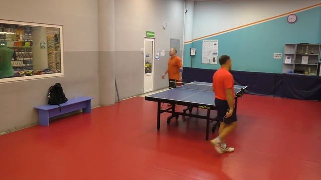 I ф. Соловьев О. - Крючков И. турнир по настольному теннису в ТТКЛУБ Санкт-Петербург 19.01 смотреть онлайн