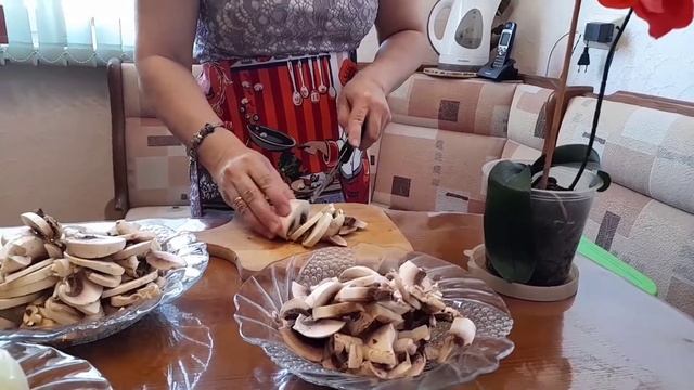 ❤Нежные пирожки с картофелем и грибами на бездрожжевом тесте.❤ смотреть онлайн