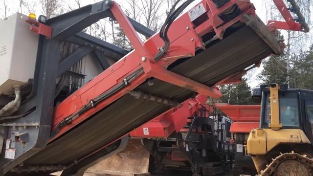 Дробилка конусная Sandvik QH331, 2012 смотреть онлайн