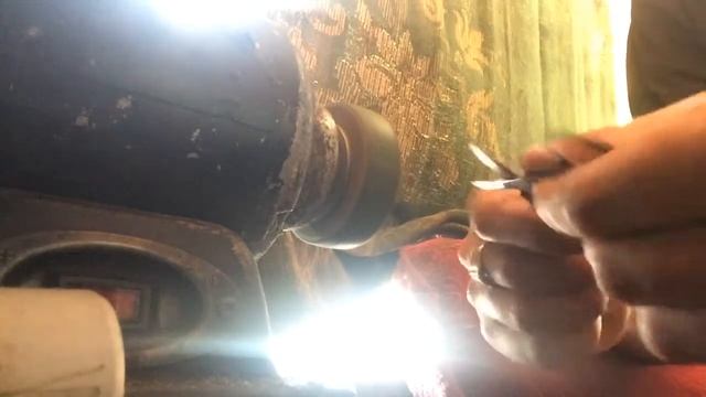 КАК ЗАТОЧИТЬ МАНИКЮРНЫЕ НОЖНИЦЫ смотреть онлайн