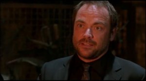 Кас и Кроули