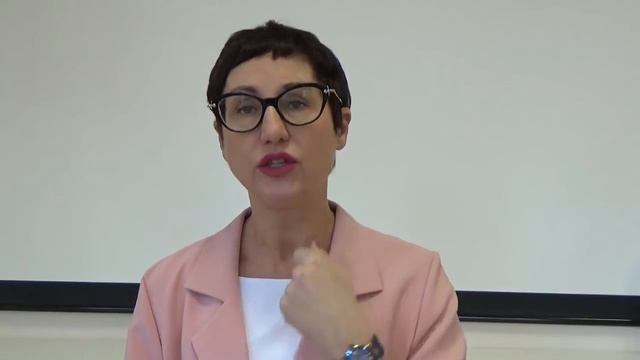 А я нарцисса узнаю по одежке! Правда? смотреть онлайн