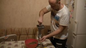 Как сделать колбасу в домашних условиях. Сыровяленая колбаса с кунжутом. #ПапиныБудни