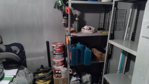 Начинаем разбирать кладовку. Навели порядок. Часть 4.