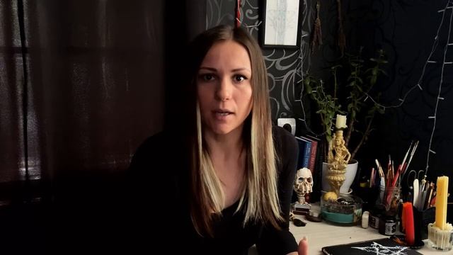 Обзор на книгу "Магия и психология колеса года" .