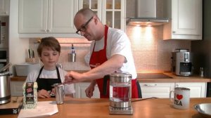WMF KITCHENminis skleněná rychlovarná konvice VARIO 1,0L