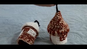 Ключница "Избушка" крючком.