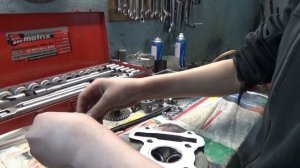 Мопед Рейсер RC50QT-3,ремонт ГБЦ.