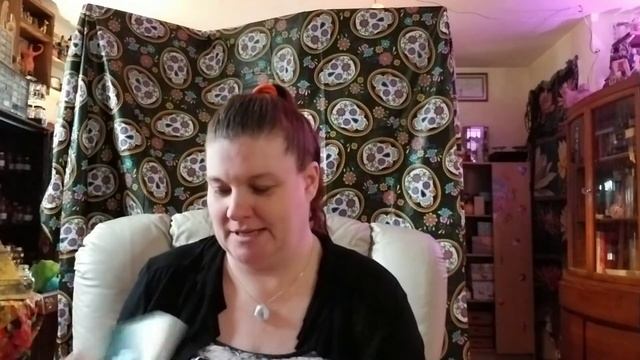 Blessed Samhain to you all and Unboxing The Druid Plant Oracle deck! смотреть онлайн