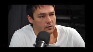 Почему Шатунову не дали звание народного артиста ???