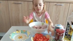 Голень куриная. Куриные голени в мультиварке в томатном соусе. Быстро, просто и вкусно.