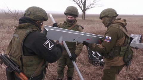Разведка и ударная сила: боевые задания для беспилотников в Донбассе
