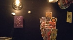 ? ВЕРНЕТСЯ ЛИ ОН? И С ЧЕМ ПОЖАЛУЕТ. Гадание таро