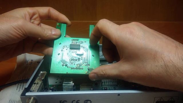 Что внутри ресивера D-Link VA-7200 ? смотреть онлайн