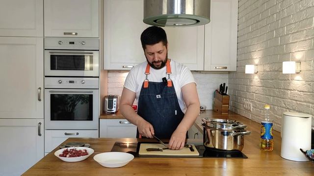 Бабушкины рецепты. Папоротник орляк тушеный с говядиной и томатом.