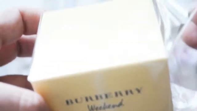 Коллекция элитной парфюмерии BURBERRY WEEKEND EDP 30ML смотреть онлайн