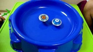 Infinity Nado Бейблейд Новые волчки Shadow Shark VS Delver Mecha Игра сын против папы BeyBlade